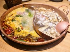 -洱火云南酸菜牛肉火锅(石景山当代商城店)