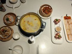 -煲王粤菜餐厅(中侨中心店)