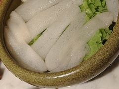 -尚尚仙·酸汤猪手·猪肚鸡火锅(华联万柳购物中心店)