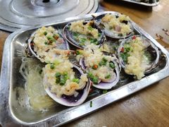 蒜蓉粉丝蒸天鹅蛋-蚝得喜海鲜(东城店)