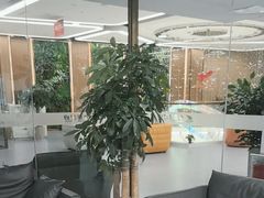 -英派斯健身旗舰店(海信国际中心馆)