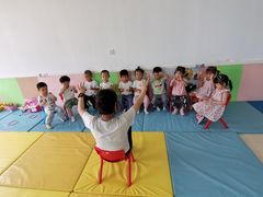 -红黄蓝早教(西海岸旗舰中心)