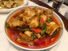 -张大师鸭爪爪特色干锅(南湖店)