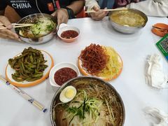 -三姐妹冷面馆(保卫路店)