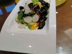 -赶海部落海鲜城(海阳路店)