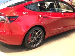 -TESLA 特斯拉(上海太古汇体验店)