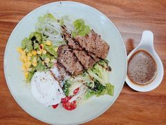 牛排早午餐-VESH COFFEE(定西路店)