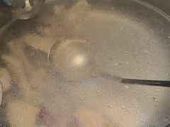 -三个椰子·现砍椰子鸡(金源CBD店)