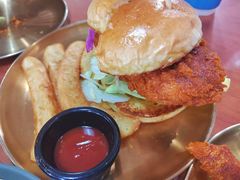 超辣鸡排三明治-魏斯理汉堡(西安沣东吾悦店)