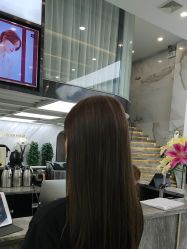 -苏奇发型·烫发染发