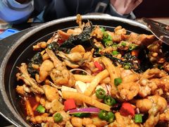 -蛙小侠·沸腾砂锅(西关新天地店)