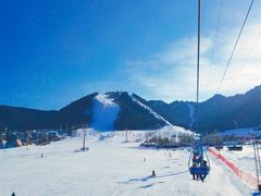 -丝绸之路山地度假区滑雪场