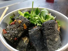 -黑色经典臭豆腐·湖南特产(坡子街店)