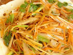 招牌炝毛肚-腾格勒烤羊腿