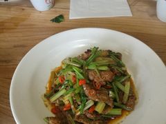 -小放牛炒菜馆(军校店)