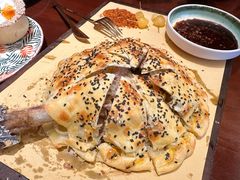 面包烤羊腿-那拉提之疆·新疆菜(美院店)