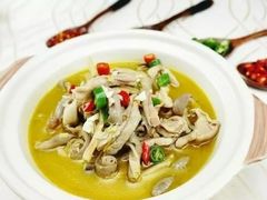 -丹江口渔村·湘味厨房(桃园店)
