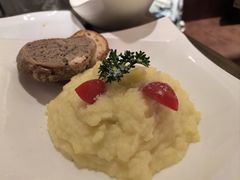 -安妮意大利餐厅(世贸天阶店)