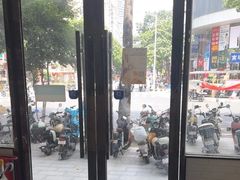 -芭比堂动物医院·心脏科·老年急重症·夜诊·吉雅分院