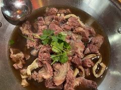 -大众跷脚牛肉馆·非遗传承单位(峨眉山店)