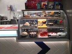 -DQ·蛋糕·冰淇淋(龙湖狮山天街店)
