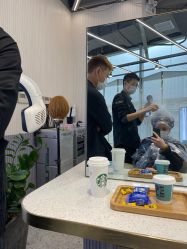 -PE SALON 