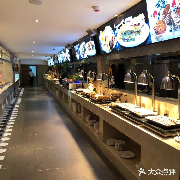 不出昆明，带娃超好玩的四季室内水上乐园