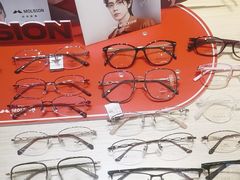 -沫芮眼镜·蔡司官方授权店(人民广场店)