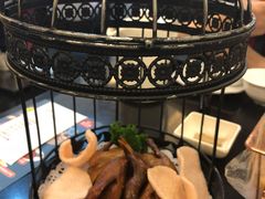 秘制脆皮乳鸽-避风塘·老港味餐厅(虹口龙之梦店)