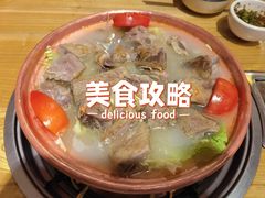 -阿婆情腊排骨火锅(金虹路店)