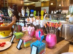 -大中华希尔顿酒店-念自助餐·嗨啤·小龙虾