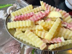 -老石黑山羊毛驴肉火锅(金凯广场店)