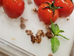番茄脆菇沙拉-小大董·烤鸭(王府井apm店)