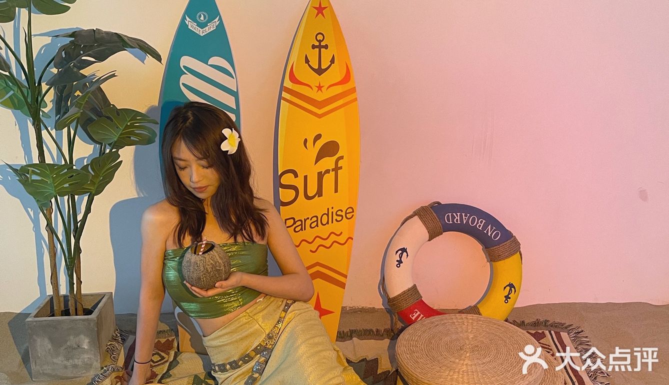 终于打卡了可以拍照📷的艺术咖啡馆