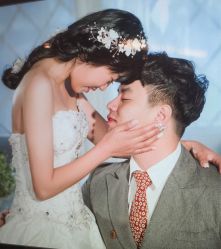 点击看大图 -挪娅婚纱摄影皇家会所