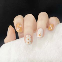 -悦指间美甲美睫