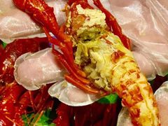 -沪小胖小龙虾(淮海中路旗舰店)