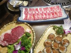 -汉城烤肉·黑金冠(华山路店)