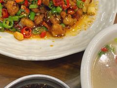 干锅掌中宝-双流老字号董蹄花(广场路店)