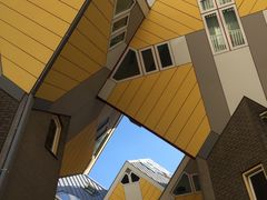 -立体方块屋