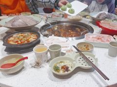 -巴倒烫陆派火锅山庄(南山总店)
