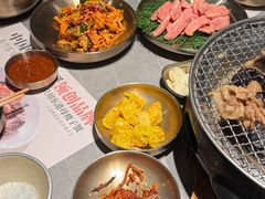 -草家酱蟹炭火烤肉店(珲春南路一店)