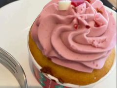 法式双莓杯子蛋糕-星巴克(蒲汇塘路店)