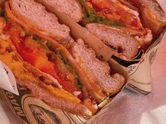 俱乐部贝果-Catch Bagel(芳草地店)