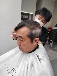-HAIR HERE造型