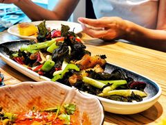 -小镇大厨新概念复合中餐厅(万达广场大连高新店)