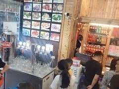 -老东镇啤酒屋海鲜加工·蒸汽海鲜·海鲜烧烤(台东店)