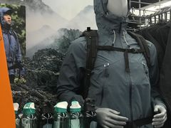 -迪卡侬(越秀公园店)