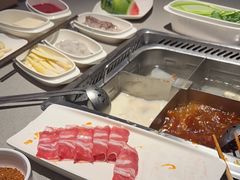 -海底捞火锅(新松江路店)