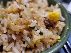 窝蛋牛肉煲仔饭-百年果林椰子鸡(中洲店)